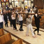 28.08.2021 Kielce. Kościół św. Maksymiliana Marii Kolbego. Symbole Światowych Dni Młodzieży / Jarosław Kubalski / Radio Kielce