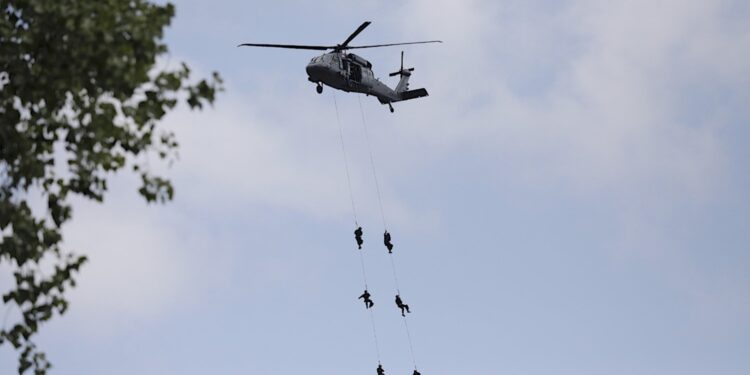 Black Hawk w centrum Kielc