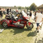 15.08.2021. Tokarnia. 15. Świętokrzyski Zlot Motocykli SHL i Pojazdów Zabytkowych / Jarosław Kubalski / Radio Kielce