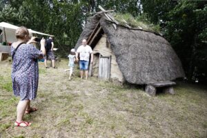 14.08.2021. Nowa Słupia. 54. Dymarki Świętokrzyskie / Jarosław Kubalski / Radio Kielce