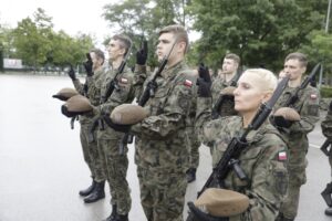 29.08.2021. Kielce. Przysięga żołnierzy z 10. Świętokrzyskiej Brygady Obrony Terytorialnej / Jarosław Kubalski / Radio Kielce