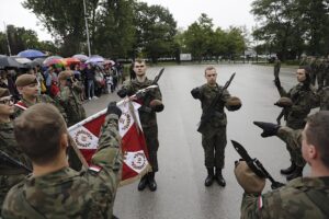 29.08.2021. Kielce. Przysięga żołnierzy z 10. Świętokrzyskiej Brygady Obrony Terytorialnej / Jarosław Kubalski / Radio Kielce