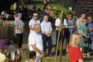 15.08.2021. Chęciny. Otwarcie parku miejskiego / Jarosław Kubalski / Radio Kielce