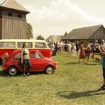 15.08.2021. Tokarnia. 15. Świętokrzyski Zlot Motocykli SHL i Pojazdów Zabytkowych / Radio Kielce