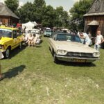 15.08.2021. Tokarnia. 15. Świętokrzyski Zlot Motocykli SHL i Pojazdów Zabytkowych / Radio Kielce