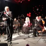 01.08.2021. Pińczów. 23. Koncert Pamięci Jana Góreckiego. Na zdjęciu (po lewej): Artur Jaroń / Marta Gajda / Radio Kielce