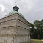 27.08.2021. Pińczów. Remont kaplicy św. Anny / Marta Gajda-Kruk / Radio Kielce