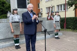 15.08.2021. Starachowice. Obchody Święta Wojska Polskiego. . Na zdjęciu: poseł Krzysztof Lipiec / Anna Głąb / Radio Kielce