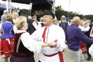 29.08.2021. Strawczyn. I Festiwal Muzyki Ludowej Ziemi Kieleckiej / Jarosław Kubalski / Radio Kielce