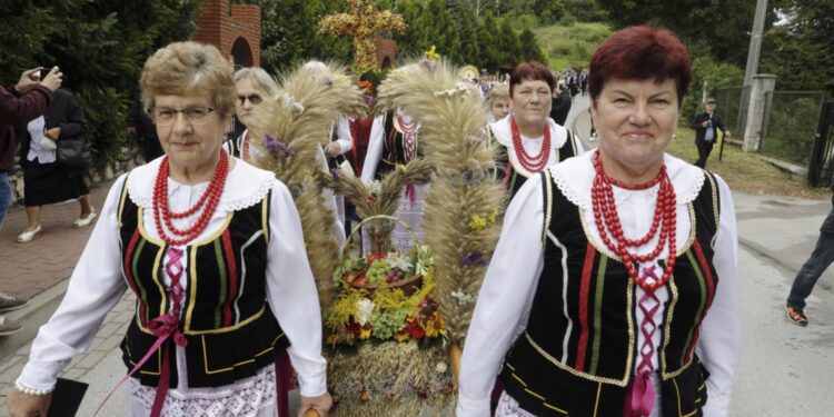 29.08.2021. Morawica. Gminne dożynki / Jarosław Kubalski / Radio Kielce