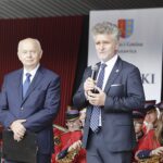 29.08.2021. Morawica. Gminne dożynki. Na zdjęciu (od lewej): Marian Buras - burmistrz Morawicy, senator Krzysztof Słoń / Jarosław Kubalski / Radio Kielce