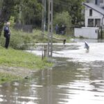 31.08.2021. Kielce. Zatorowany przepływ rzeki Lubrzanki przy ulicy Zielnej / Jarosław Kubalski / Radio Kielce