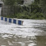 31.08.2021. Kielce. Zatorowany przepływ rzeki Lubrzanki przy ulicy Zielnej / Jarosław Kubalski / Radio Kielce