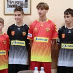 19.08.2021. Kielce. Podpisanie umowy pomiędzy ŚZPN, a kielecką firmą RS Active, dystrybutorem marki Hummel / Wiktor Taszłow / Radio Kielce