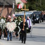 19.08.2021 Daleszyce. Pogrzeb ofiar pijanego kierowcy / Wiktor Taszłow / Radio Kielce