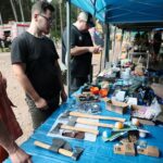 21.08.2021. Las nieopodal Nowin. VII Konwent Grupy Bushcraft Poland / Wiktor Taszłow / Radio Kielce