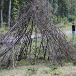 21.08.2021. Las nieopodal Nowin. VII Konwent Grupy Bushcraft Poland / Wiktor Taszłow / Radio Kielce