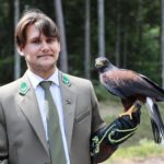 21.08.2021. Las nieopodal Nowin. VII Konwent Grupy Bushcraft Poland / Wiktor Taszłow / Radio Kielce