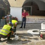 10.08.2021. Sandomierz. Budowa źródła wody pitnej na starówce / Grażyna Szlęzak-Wójcik / Radio Kielce