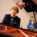 21.08.2021. Kielce. „Chopinowskie inspiracje”. Na zdjęciu: Piotr Pawlak / Wiktor Taszłow / Radio Kielce