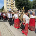 22.08.2021. Staszów. Dzień Chleba - korowód dożynkowy / Grażyna Szlęzak-Wójcik / Radio Kielce