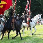 22.08.2021. Święty Krzyż. Widowisko plenerowe „Opowieść jak żywa…” / Wiktor Taszłow / Radio Kielce