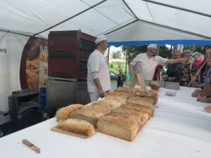 22.08.2021. Rytwiany. Dożynki gminne / Grażyna Szlęzak-Wójcik / Radio Kielce