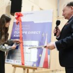 26.08.2021. Kielce. Inauguracja działalności Europe Direct Kielce. Na zdjęciu (od lewej): Julia Łaszewicz - uczennica Szkoły Podstawowej nr 13 w Starachowicach, Marek Banasik - przedsiębiorca i prezes Świętokrzyskiego Związku Pracodawców Prywatnych Lewiatan / Wiktor Taszłow / Radio Kielce