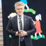 30.08.2021. Nowa Słupia.  Oficjalne otwarcie zmodernizowanej hali sportowej przy Szkole Podstawowej w Nowej Słupi. Na zdjęciu: Krzysztof Słoń - senator PiS / Wiktor Taszłow / Radio Kielce