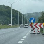 26.08.2021. Kielce. Budowa ścieżki rowerowej wzdłuż ulicy Krakowskiej / Wiktor Taszłow / Radio Kielce