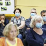 02.08.2021 Kielce. Spotkanie mieszkańców Ślichowic w sprawie planowanej inwestycji budowlanej u zbiegu ulic Szajnowicza i Massalskiego / Jarosław Kubalski / Radio Kielce