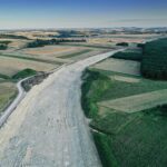 06.08.2021. Budowa trasy S7 między Wodzisławiem i Książem Wielkim / Jarosław Kubalski / Radio Kielce