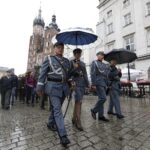 06.08.2021 Kraków. 56. Marsz Szlakiem I Kompanii Kadrowej / Jarosław Kubalski / Radio Kielce