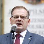 06.08.2021 Kraków. Marsz Szlakiem I Kompanii Kadrowej. Wymarsz z Oleandrów. Na zdjęciu Jan Józef Kasprzyk - szef Urzędu do Spraw Kombatantów i Osób Represjonowanych  / Jarosław Kubalski / Radio Kielce