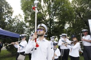 06.08.2021 Słomniki. 56. Marsz Szlakiem I Kompanii Kadrowej / Jarosław Kubalski / Radio Kielce