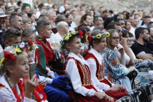 13.08.2021. Ujazd. Koncert "Polska dziękuje - w duchu Niepodległej" / Jarosław Kubalski / Radio Kielce