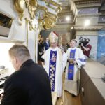 15.08.2021 Kielce. Katedra. Poświęcenie organów po renowacji. Poświęcenia dokonał biskup Jan Piotrowski / Jarosław Kubalski / Radio Kielce