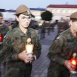 11.08.2021 Chęciny.  56. Marsz Szlakiem I Kompanii Kadrowej / Jarosław Kubalski / Radio Kielce