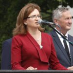 13.08.2021  Kielce. Centrum Przygotowań do Misji Zagranicznych. Święto Wojska Polskiego. Na zdjęciu: poseł Agata Wojtyszek i wojewoda Zbigniew Koniusz / Jarosław Kubalski / Radio Kielce