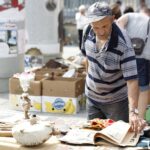 14.08.2021 Kielce. Giełda kolekcjonerska / Jarosław Kubalski / Radio Kielce