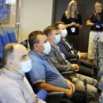 17.08.2021 Kielce. Starostwo powiatowe. Przyznanie dofinansowania z PFRON na działania dla niepełnosprawnych / Jarosław Kubalski / Radio Kielce