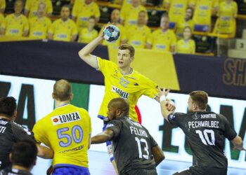 07.04.2021. Kielce. 1/8 finału Ligi Mistrzów: Łomża Vive Kielce - HBC Nantes / Jarosław Kubalski / Radio Kielce