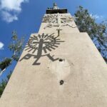 09.08.2021 Michala Góra. Z kapliczki ufundowanej przez myśliwych ktoś ukradł poroże / Jarosław Kubalski / Radio Kielce