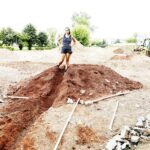 03.08.2021 Kielce. Teren Politechniki Świętokrzyskiej. Budowa toru dla łazików marsjańskich / Jarosław Kubalski / Radio Kielce