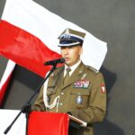 15.08.2021 Kielce. Otwarcie muralu na budynku przy ulicy Kochanowskiego. Na zdjęciu: Komendant Centrum Przygotowań do Misji Zagranicznych płk Paweł Chabielski / Jarosław Kubalski / Radio Kielce