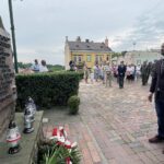 01.08.2021. Ostrowiec Świętokrzyski. Uroczystości upamiętniające powstańców warszawskich. Na zdjęciu Karol Wójcik - miejski radny / Emilia Sitarska / Radio Kielce