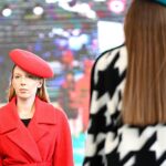 07.08.2021. Stalowa Wola. Pokaz mody podczas Nadwiślańskiego Fashion Week. Nadwiślański Fashion Week jest kontynuacją, w szerszej formule, zeszłorocznego Sandomierz Fashion Street, czyli ulicznego pokazu mody z udziałem projektantów z całej Polski, któremu towarzyszyły warsztaty, debaty i prezentacje działań kulturalnych w regionie / Darek Delmanowicz / PAP