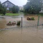 30.08.2021. Serwis w gminie Nowa Słupia. Lokalne podtopienia po ulewach / OSP Nowa Słupia