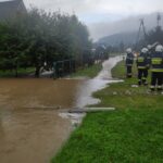 30.08.2021. Serwis w gminie Nowa Słupia. Lokalne podtopienia po ulewach / OSP Nowa Słupia