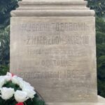 03.08.2021. Opatów. Pomnik mjra Ludwika Topora Zwierzdowskiego i powstańców styczniowych po odnowieniu / Emilia Sitarska / Radio Kielce